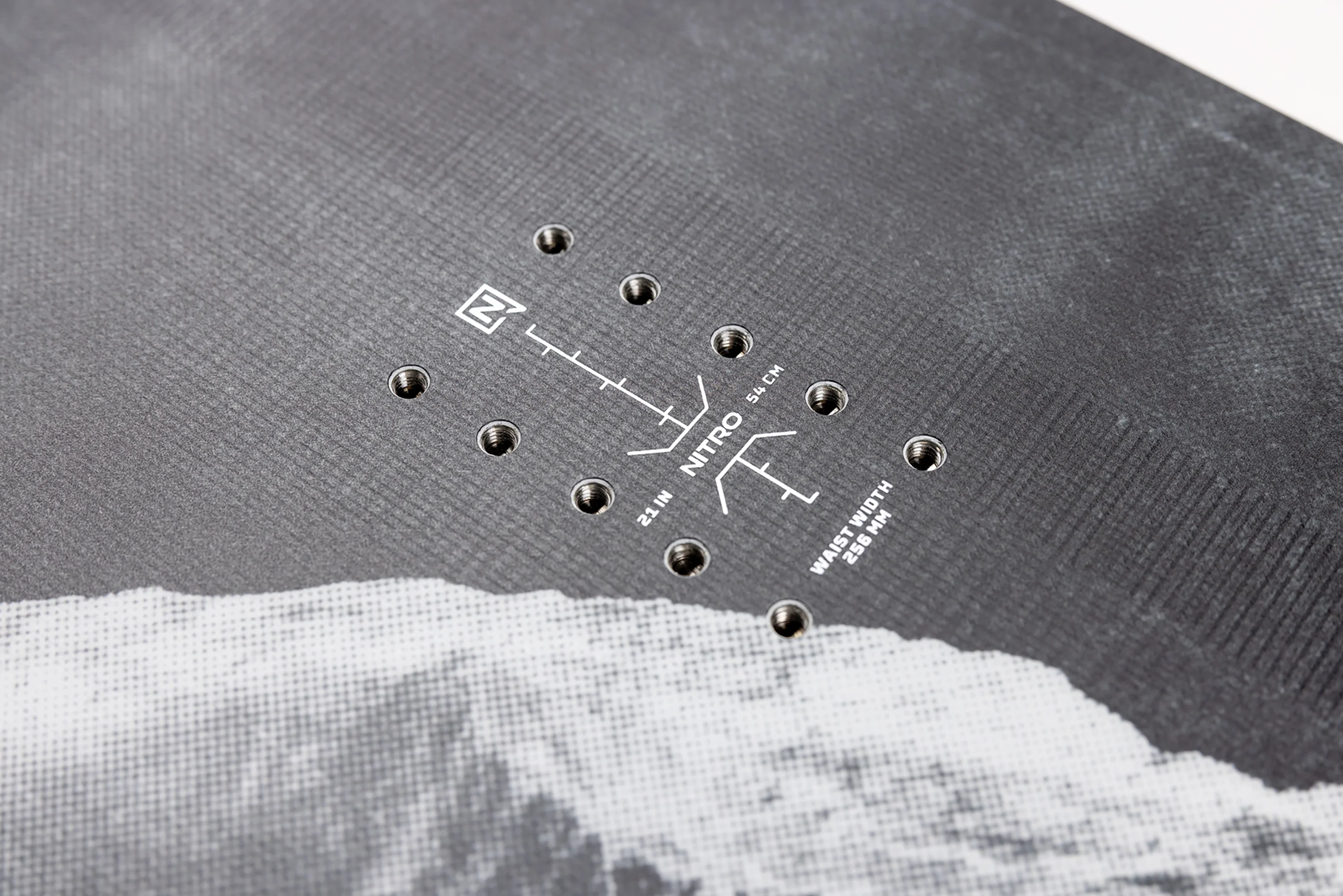 Nitro Prime Raw Wide Snowboard - Image 4